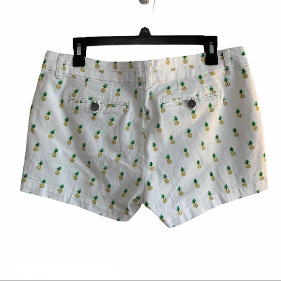 Cute pineapple shorts - Picture 2 of 4